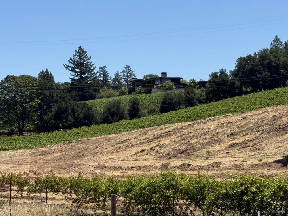 140 Petrified Forest Road Calistoga, CA 94515
