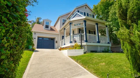 358 Rodeo Avenue