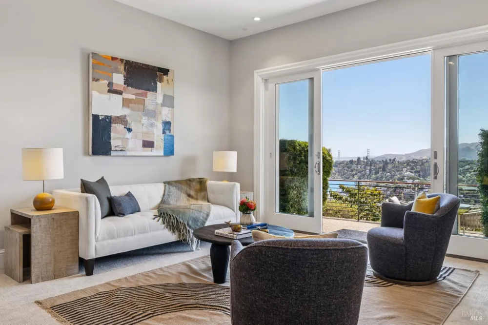 1808 Lagoon View Drive Tiburon, CA 94920
