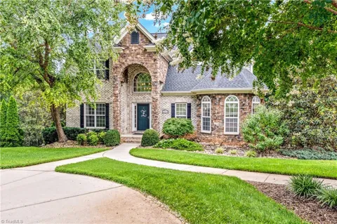 2549 Innisfail Lane