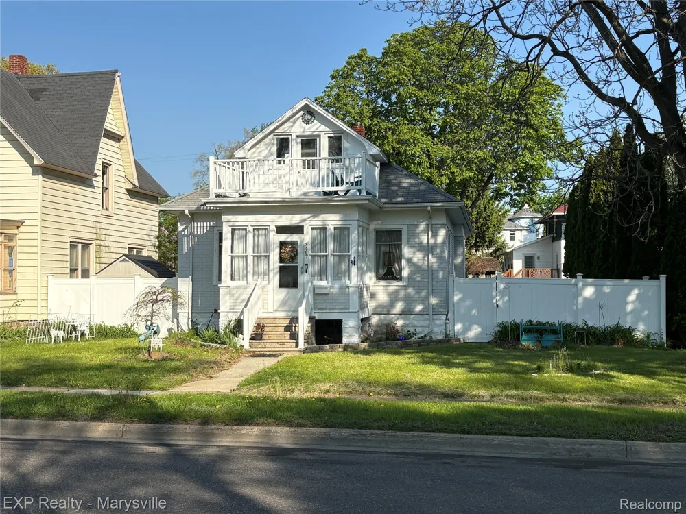 3809 Electric Avenue Port Huron City, MI 48060