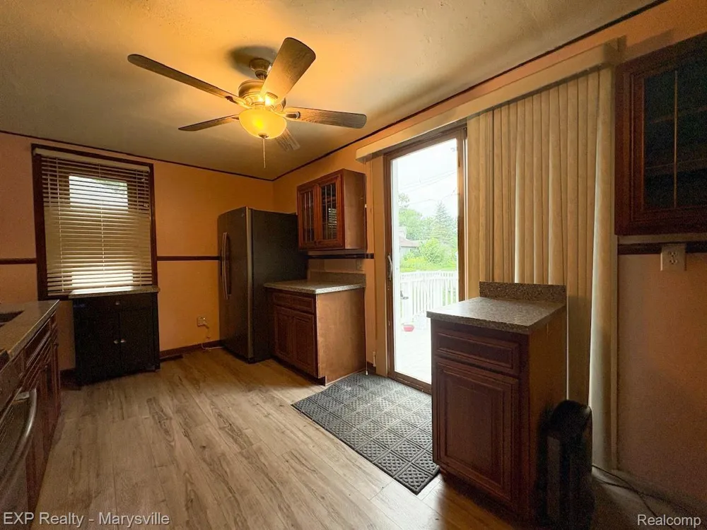 3809 Electric Avenue Port Huron City, MI 48060