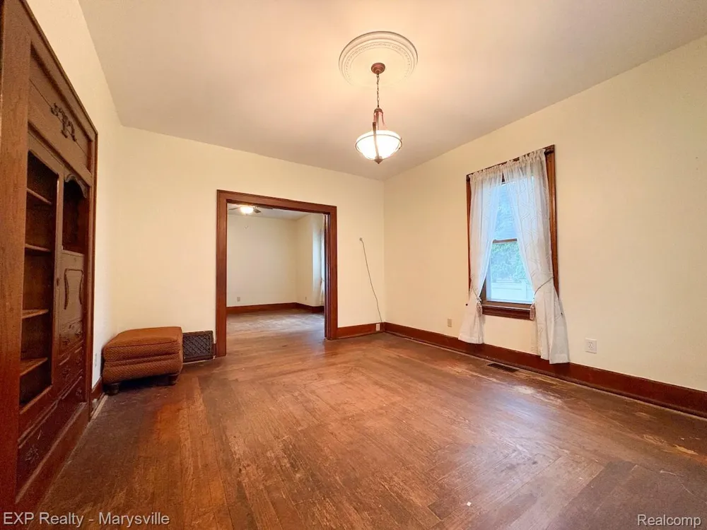 3809 Electric Avenue Port Huron City, MI 48060