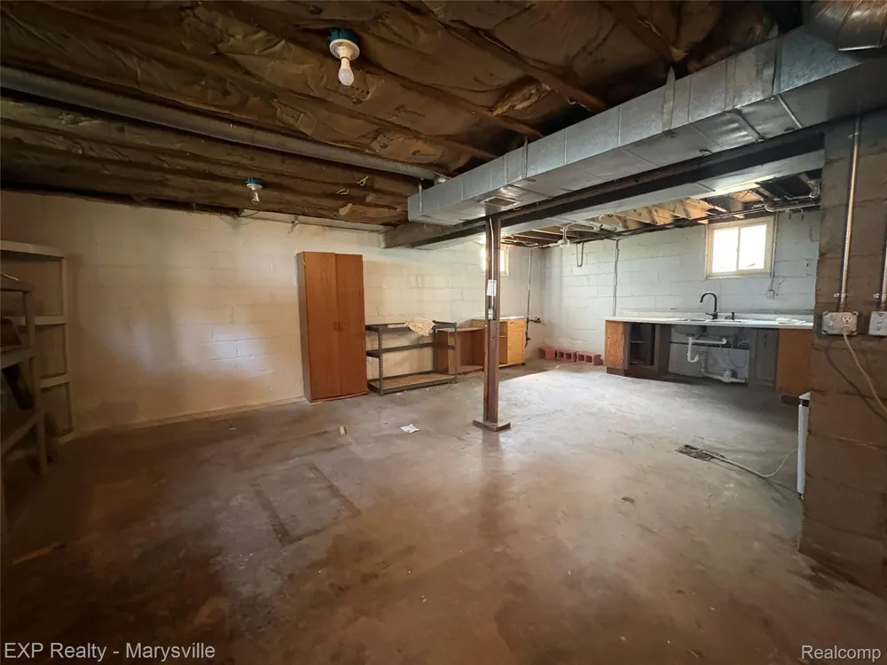 3809 Electric Avenue Port Huron City, MI 48060