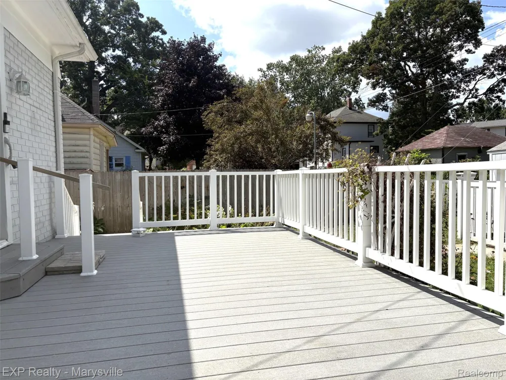 3809 Electric Avenue Port Huron City, MI 48060