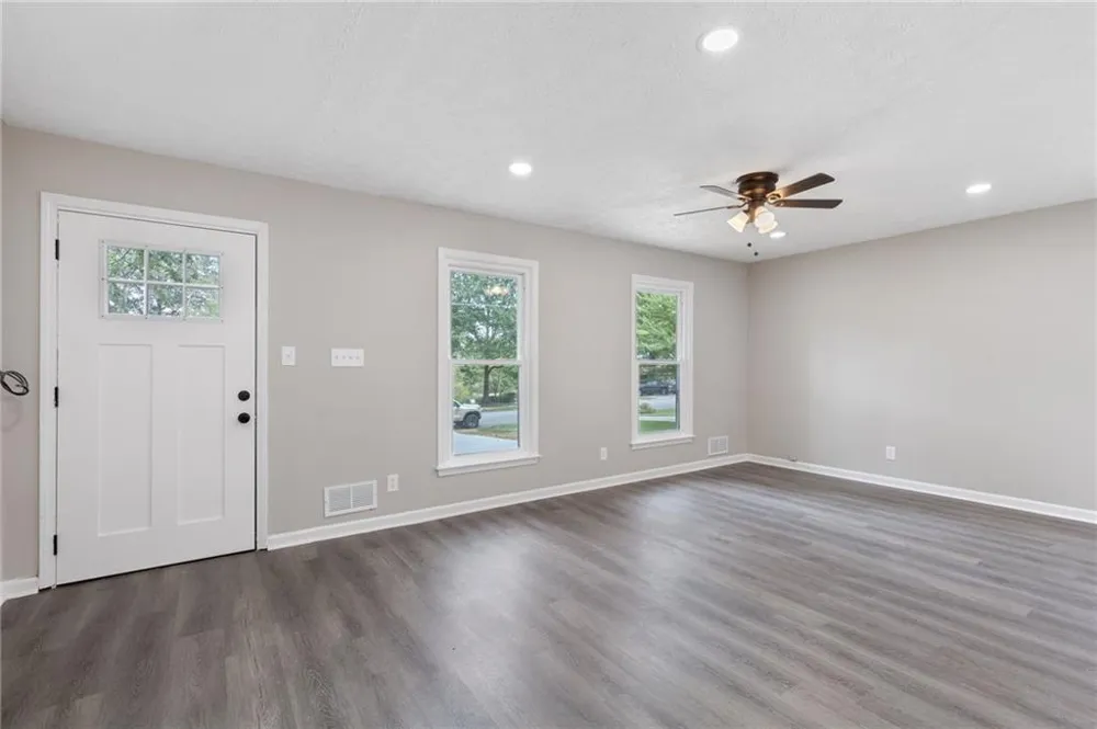 2531 Falcon Ridge Drive Grayson, GA 30017
