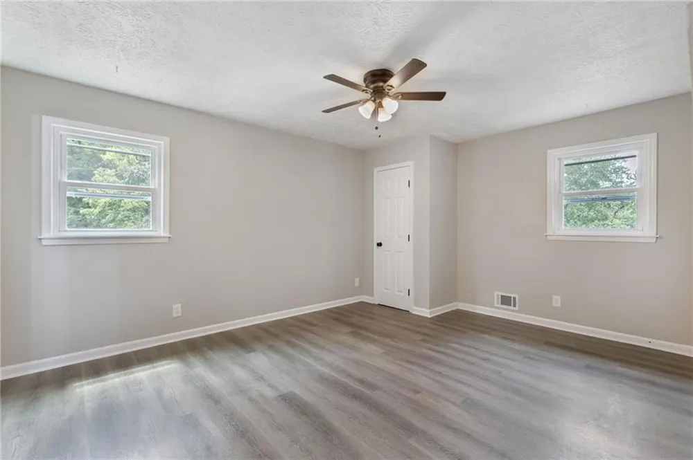 2531 Falcon Ridge Drive Grayson, GA 30017
