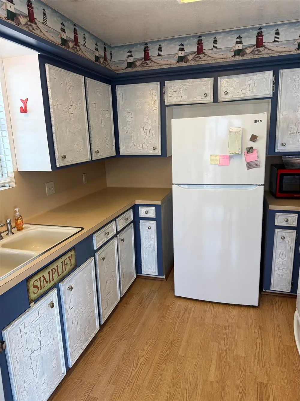 1075 Redfish Street Bayou Vista, TX 77563