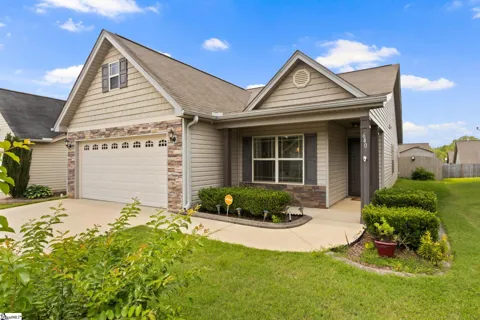 640 Clarion Court