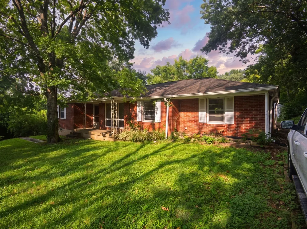 141 Hillcrest Dr Madison, TN 37115