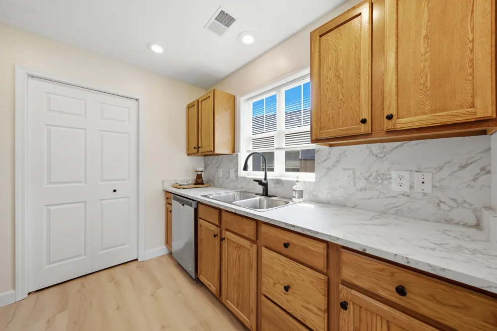 1088 Weathervane Place Garfield Charter Township, MI 49696