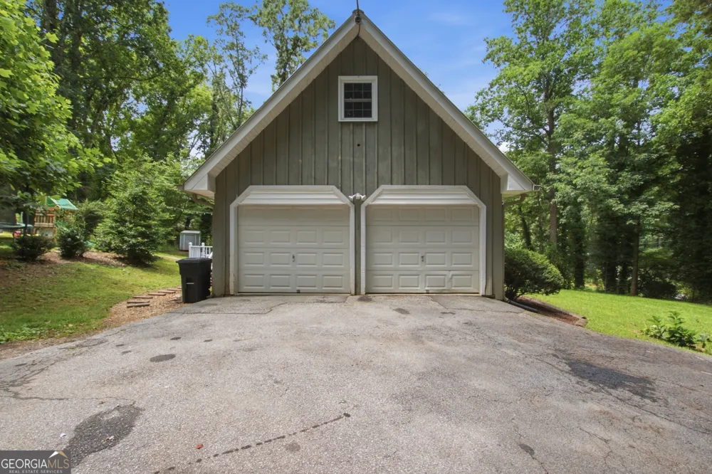 147 Ridgeway CIR Cornelia, GA 30531