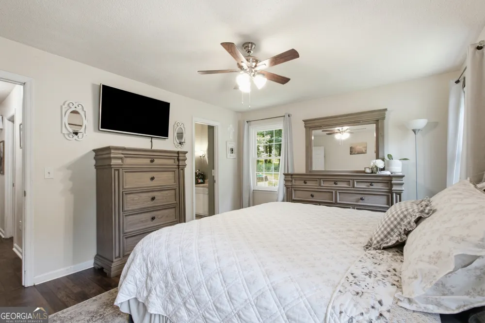 147 Ridgeway CIR Cornelia, GA 30531