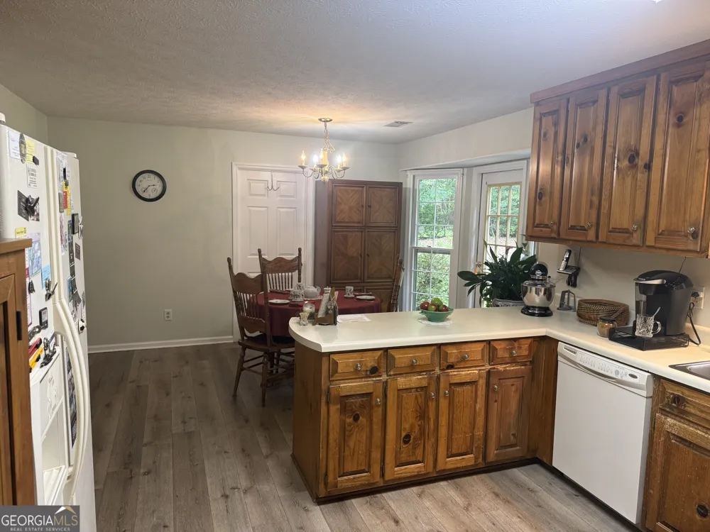 124 Greenbriar TRL LaGrange, GA 30241