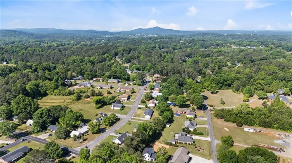 297 Wilshire Road NE Rome, GA 30161