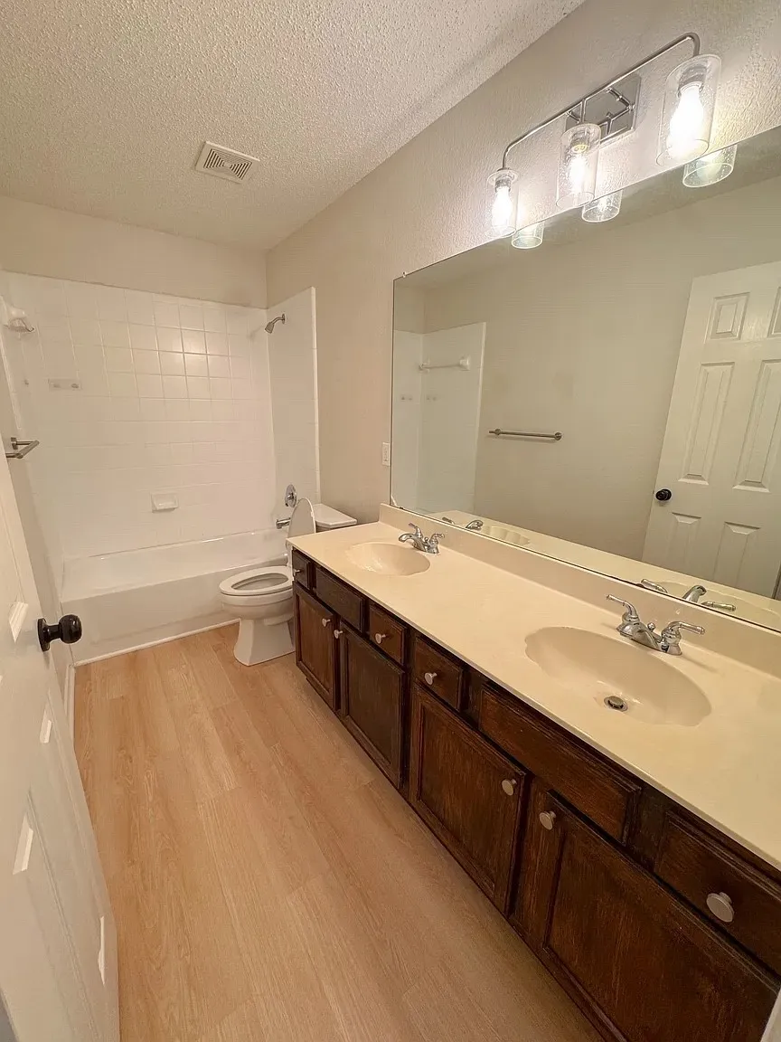 7015 Hillwood Drive Sachse, TX 75048