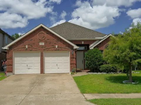 7015 Hillwood Drive