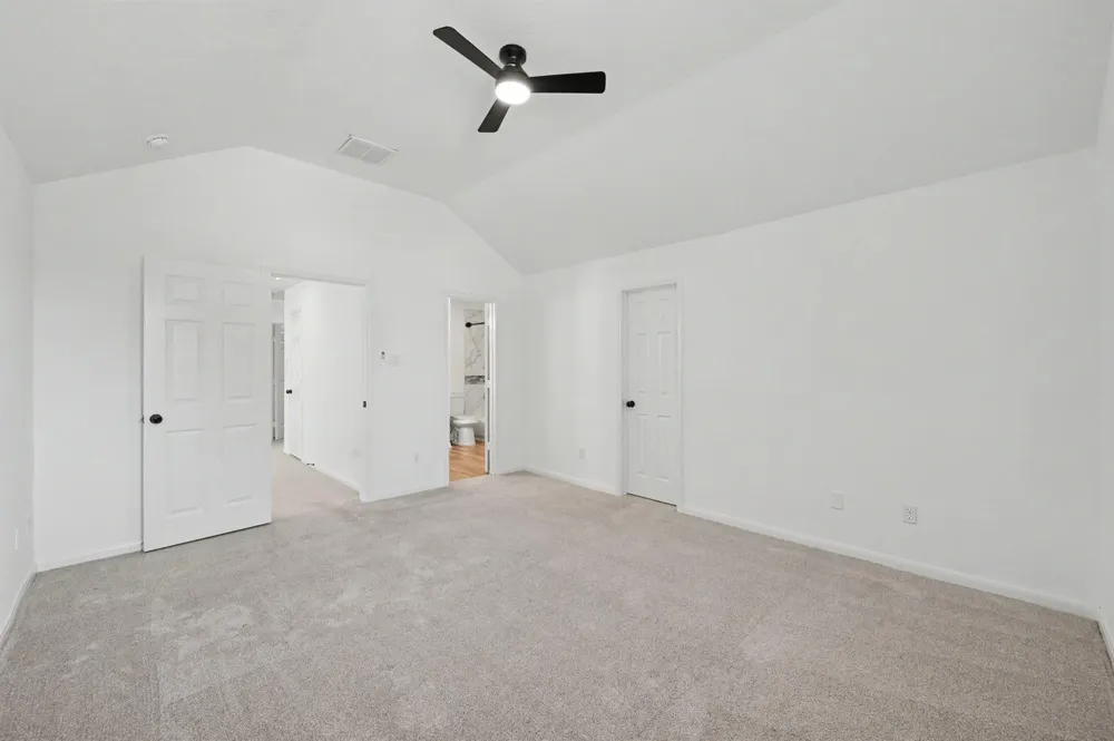 6894 Stillwater Drive Willis, TX 77318