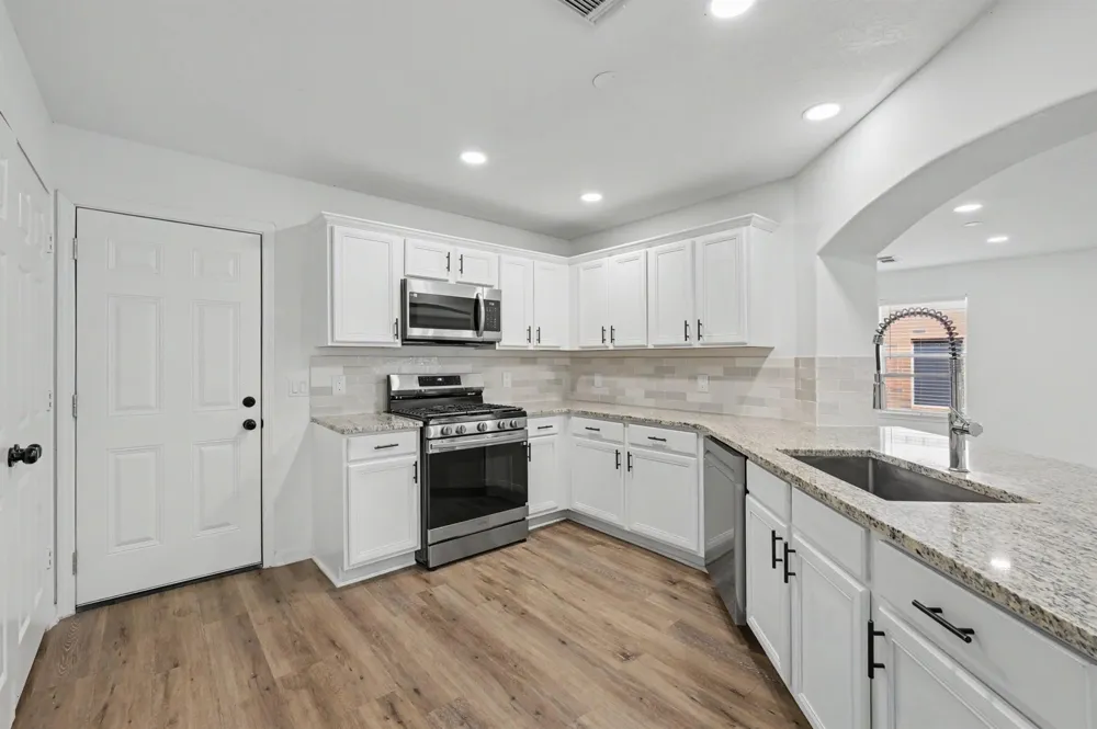6894 Stillwater Drive Willis, TX 77318