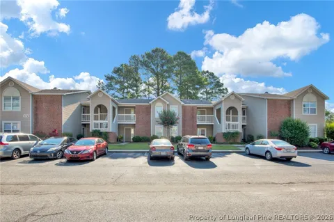 672 Bartons Landing Place #8