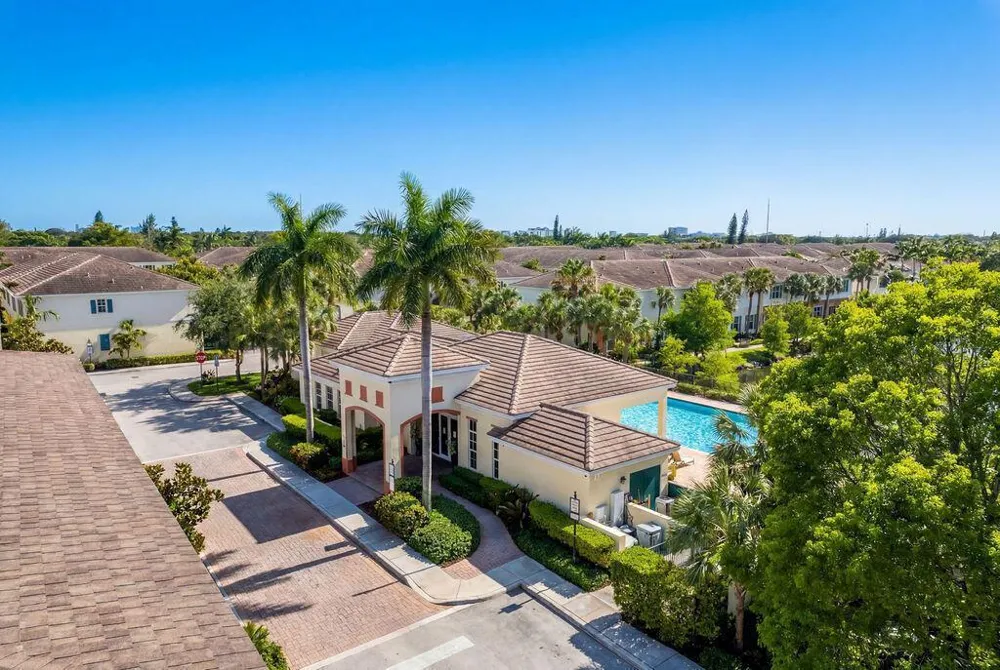 259 SW 7TH STREET Pompano Beach, FL 33060