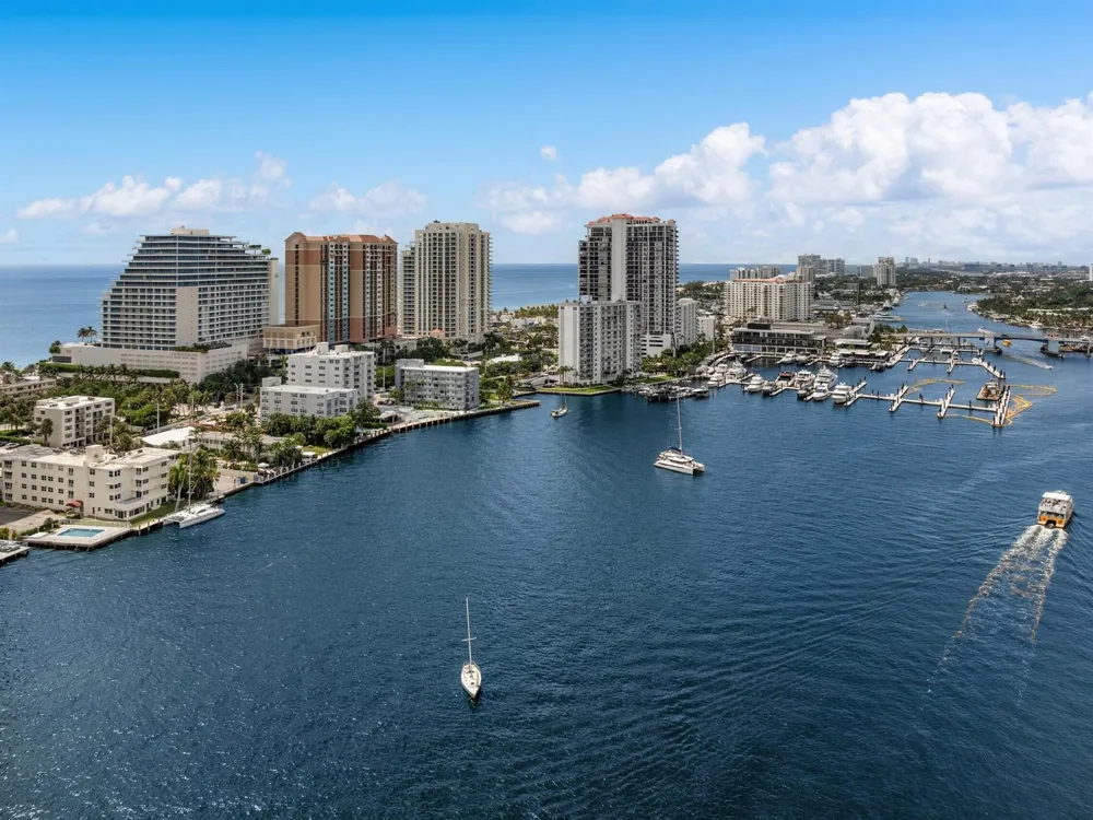 2400 Barcelona Drive Fort Lauderdale, FL 33301