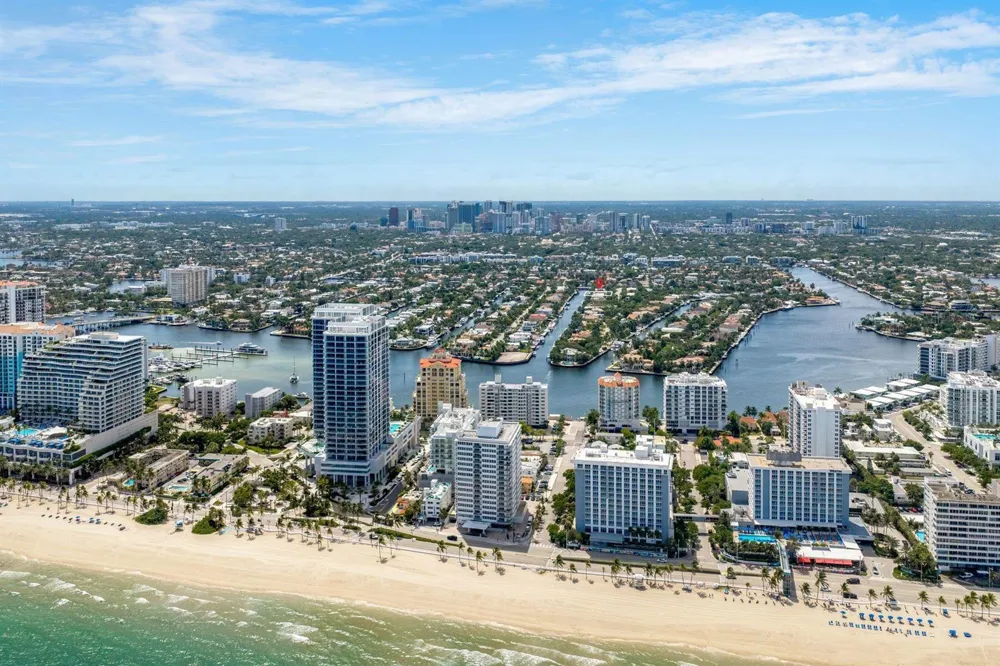 2400 Barcelona Drive Fort Lauderdale, FL 33301