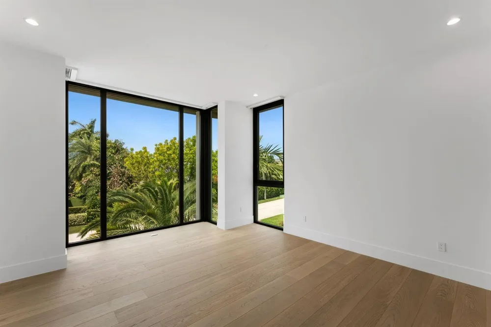 2400 Barcelona Drive Fort Lauderdale, FL 33301