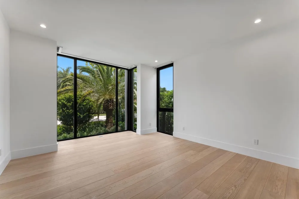 2400 Barcelona Drive Fort Lauderdale, FL 33301