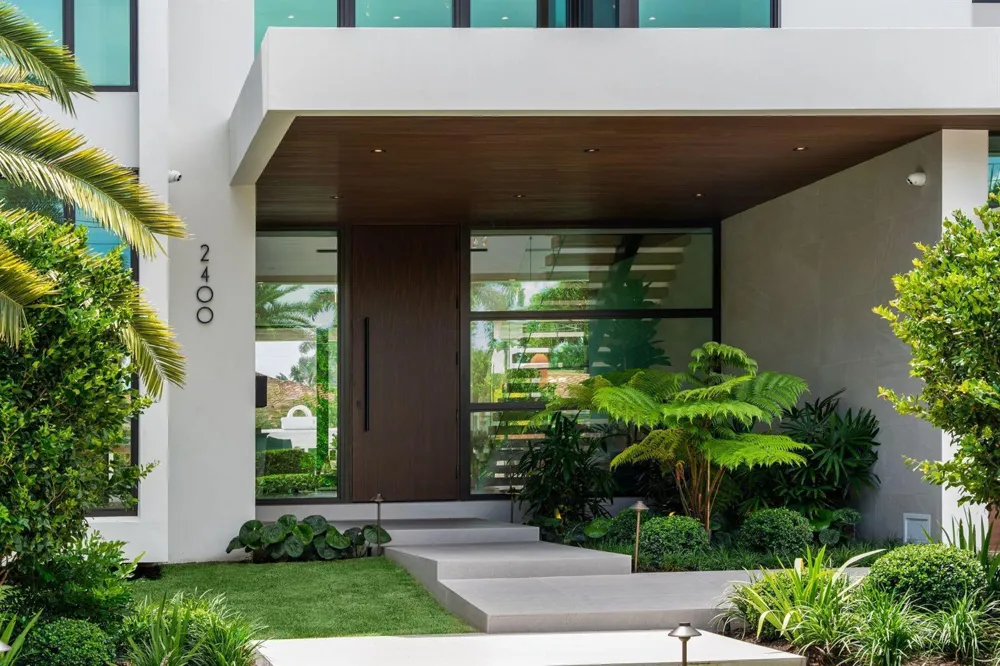 2400 Barcelona Drive Fort Lauderdale, FL 33301