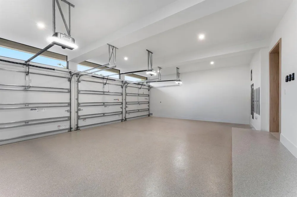 2400 Barcelona Drive Fort Lauderdale, FL 33301