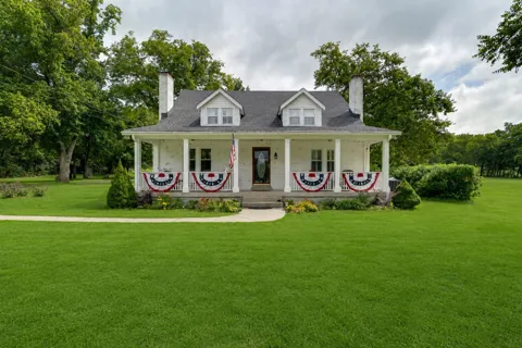 7996 Old Springfield Pike