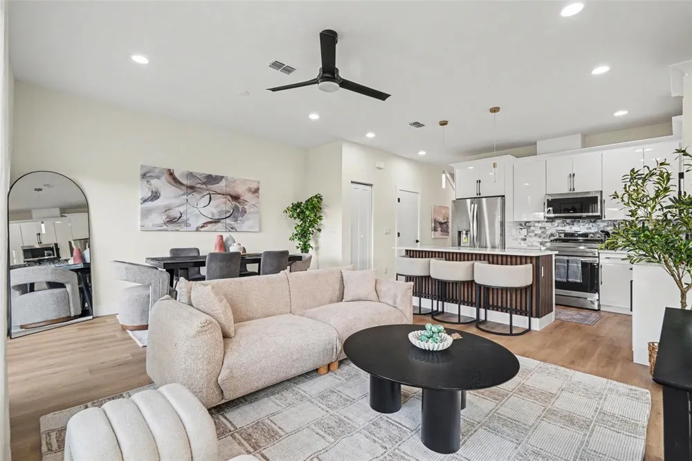 3601 52ND STREET #1 Tampa, FL 33619