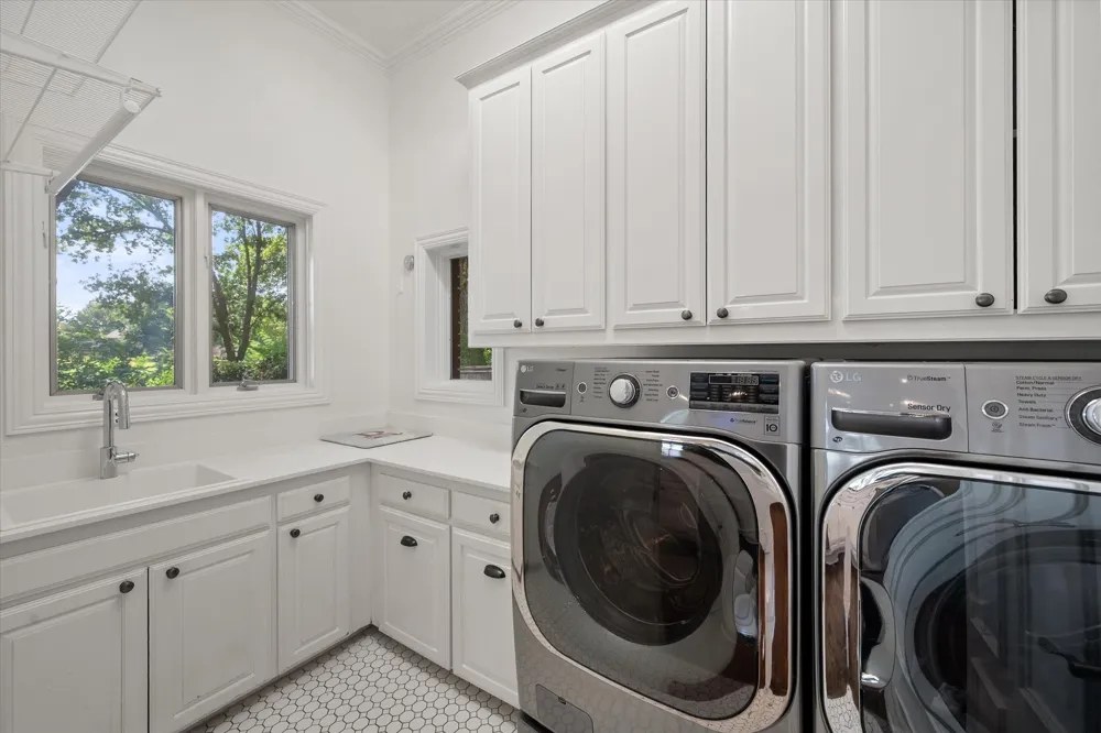 1405 Bentley Court Southlake, TX 76092