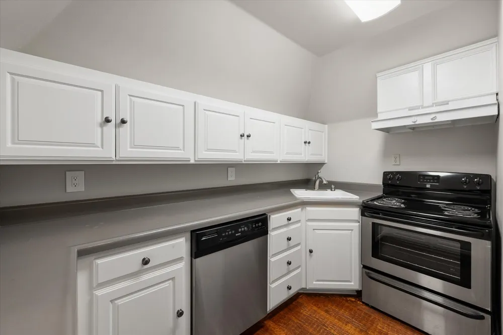 1405 Bentley Court Southlake, TX 76092