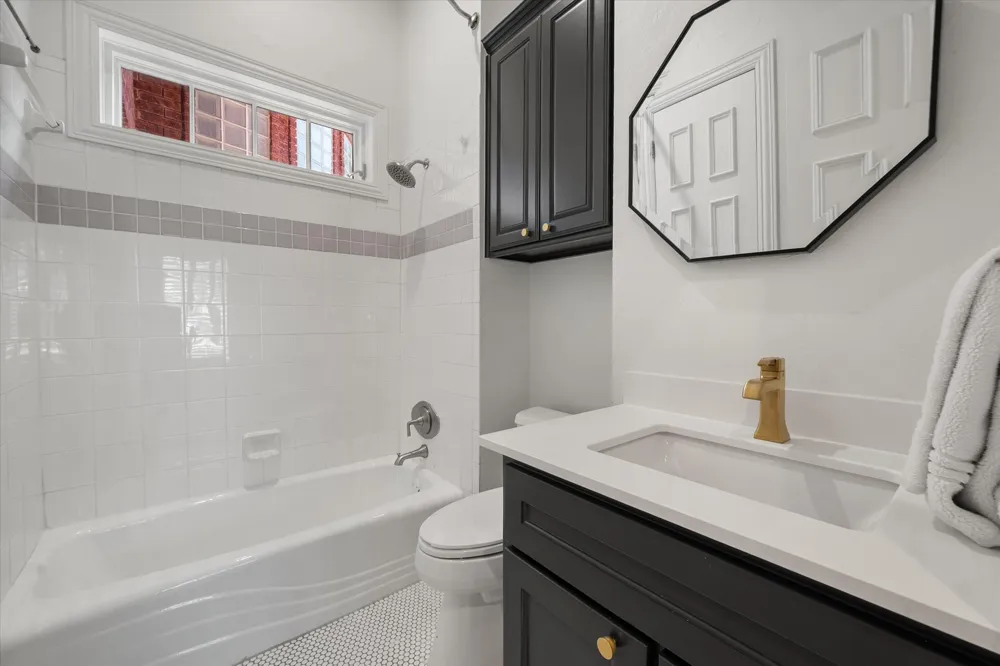 1405 Bentley Court Southlake, TX 76092