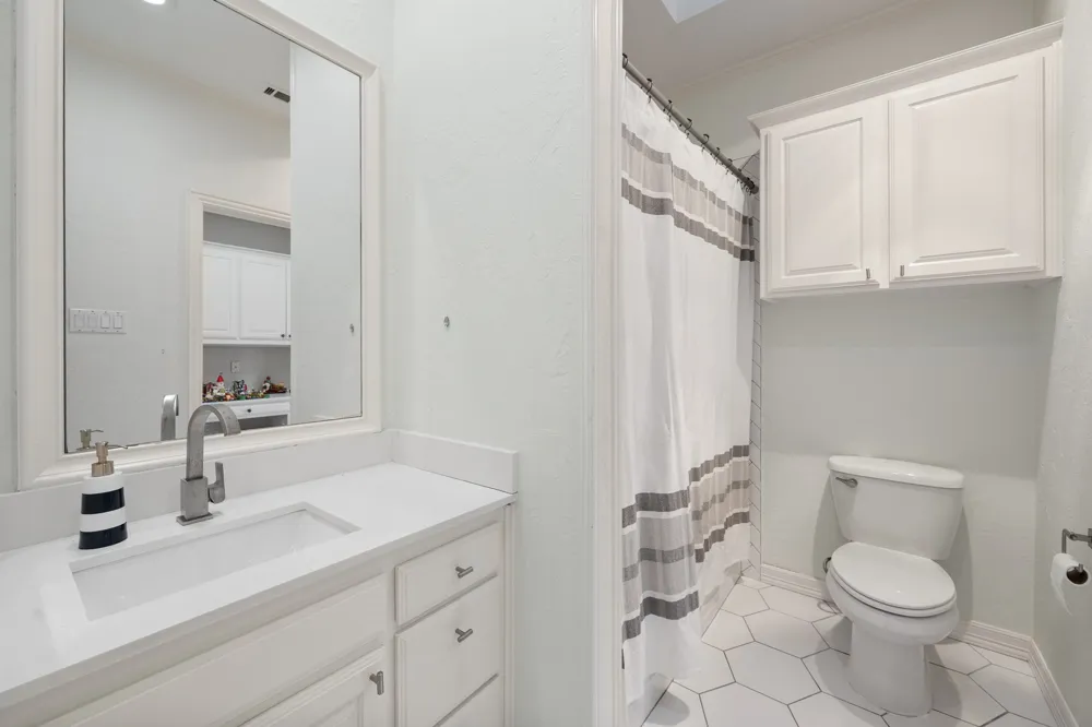 1405 Bentley Court Southlake, TX 76092