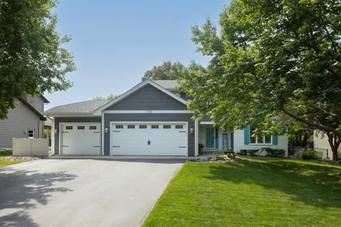 1705 Rushmore Drive