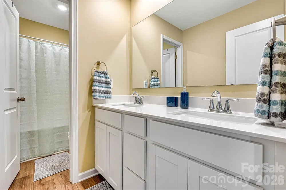 2913 Legacy Ridge Lane Catawba, NC 28609