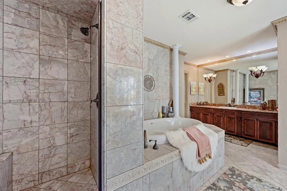 3112 Harris Street Gainesville, TX 76240