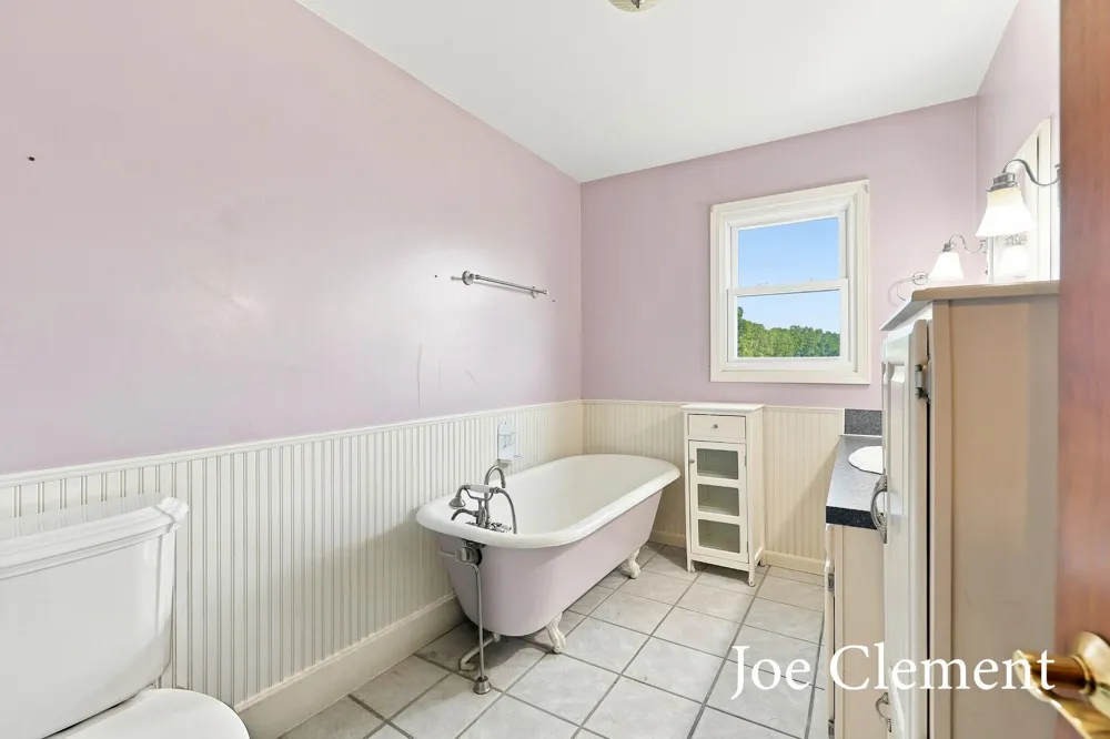 2283 19 Mile Road NW Kent City, MI 49330