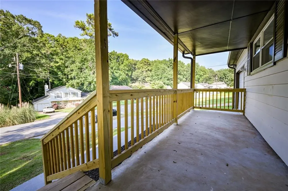 3053 Brook Lane Rex, GA 30273