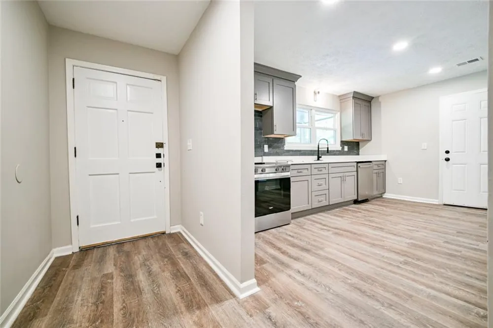 3053 Brook Lane Rex, GA 30273
