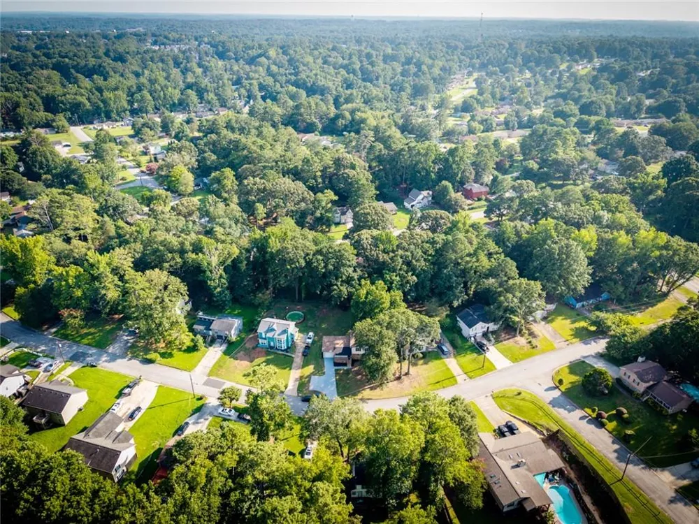 3053 Brook Lane Rex, GA 30273