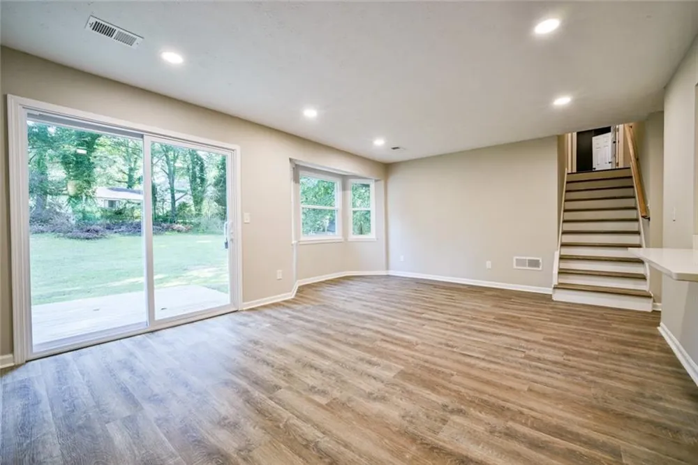 3053 Brook Lane Rex, GA 30273