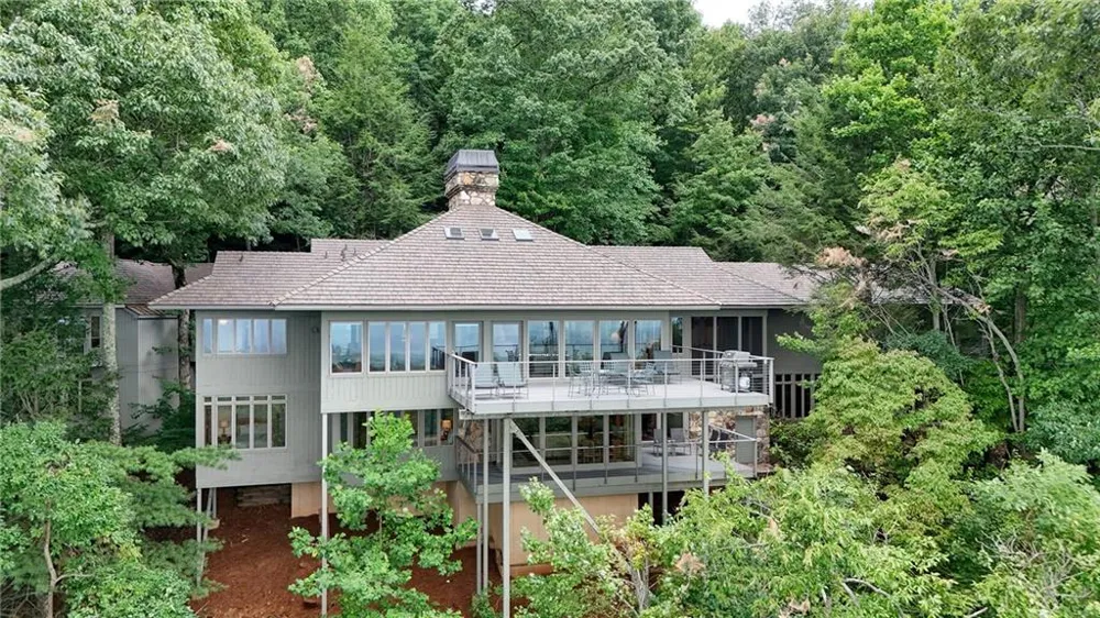 202 Sanderlin Mountain Drive Big Canoe, GA 30143