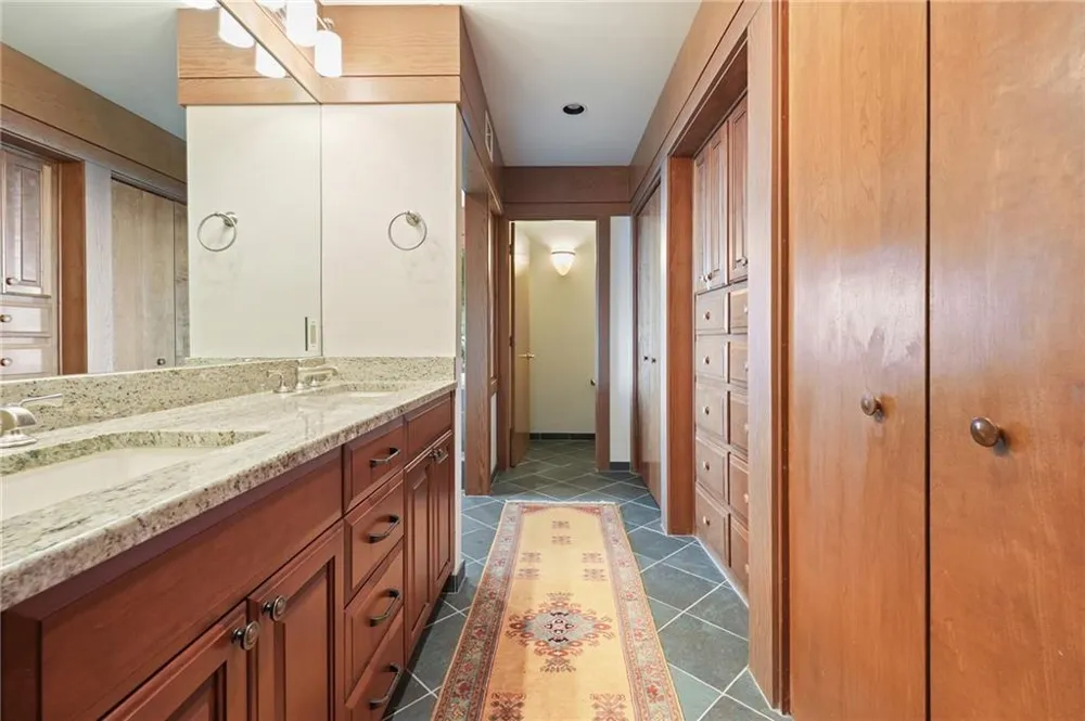 202 Sanderlin Mountain Drive Big Canoe, GA 30143