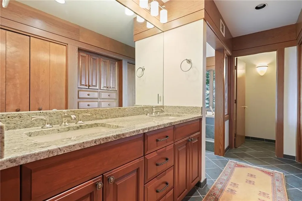 202 Sanderlin Mountain Drive Big Canoe, GA 30143