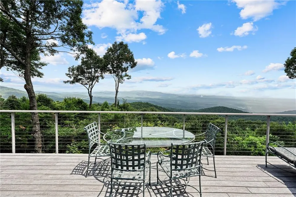 202 Sanderlin Mountain Drive Big Canoe, GA 30143