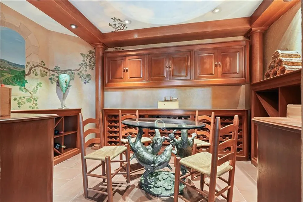 202 Sanderlin Mountain Drive Big Canoe, GA 30143